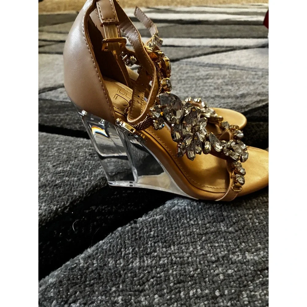 Jessica Ferrar Constance Nude Crystal Embellished Lucite Wedge Sandals 6M